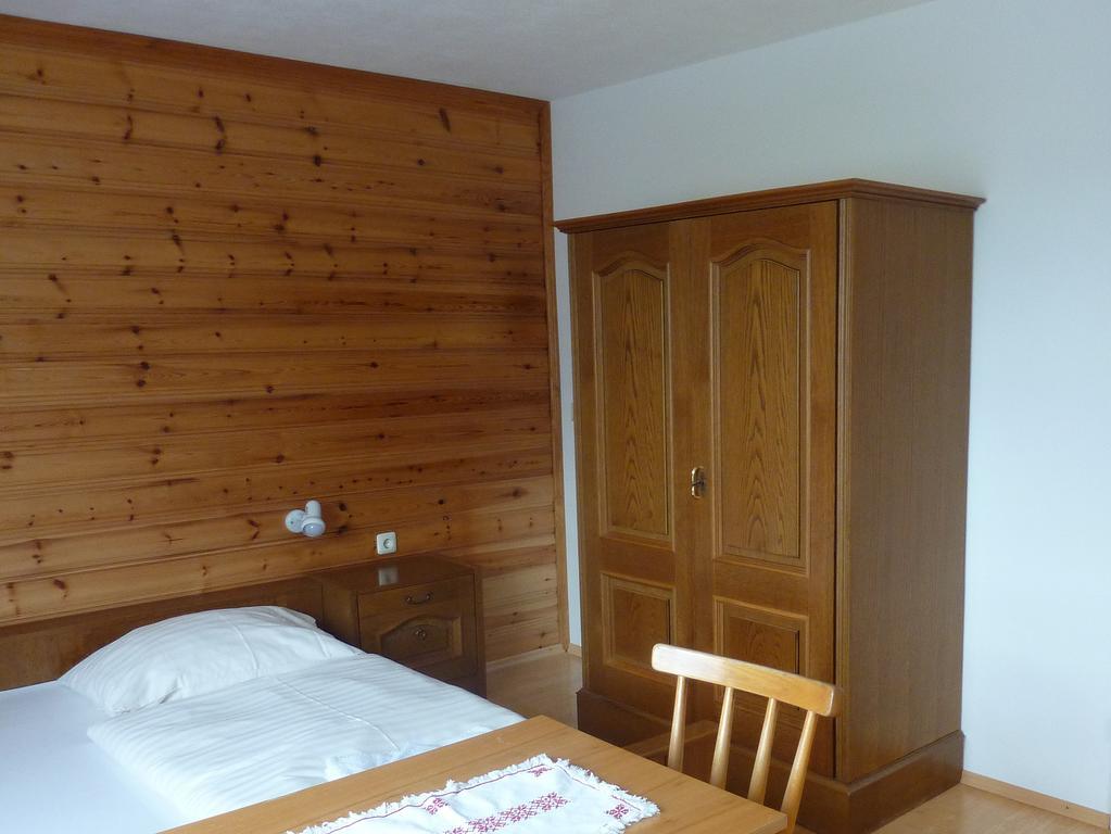 Appartement-Pension Familie Gewessler Bad Mitterndorf Exteriör bild
