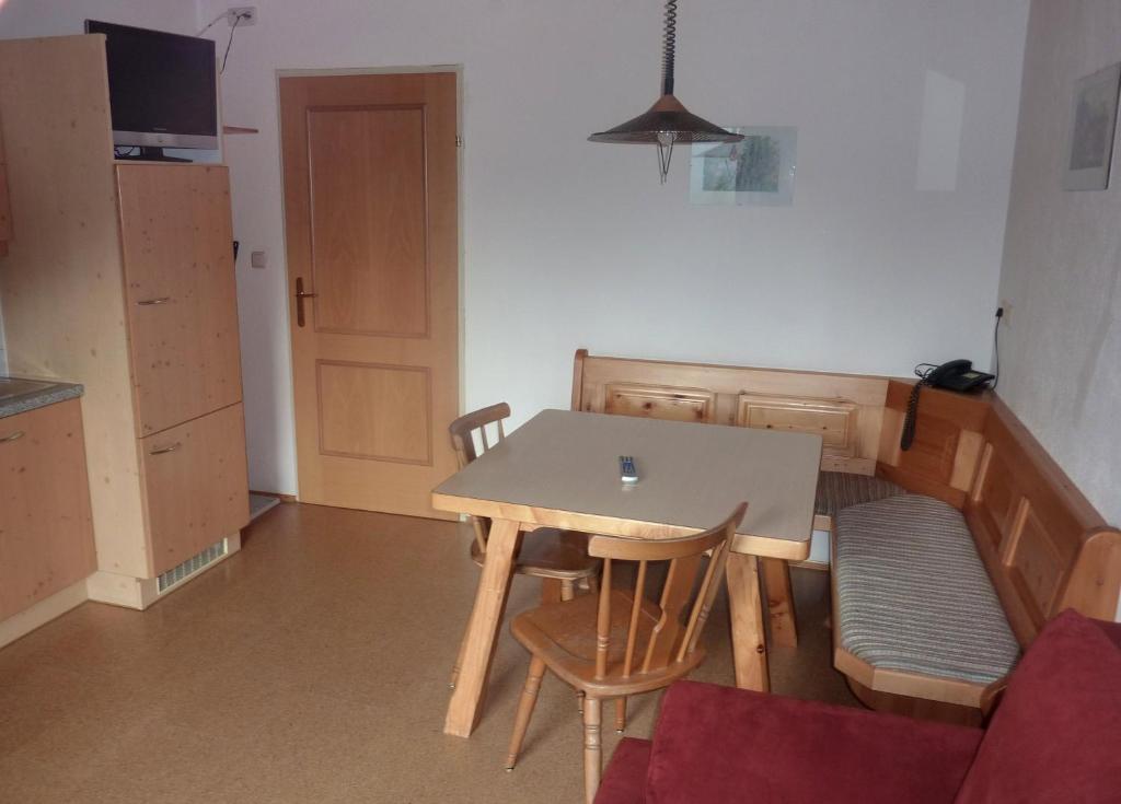 Appartement-Pension Familie Gewessler Bad Mitterndorf Exteriör bild